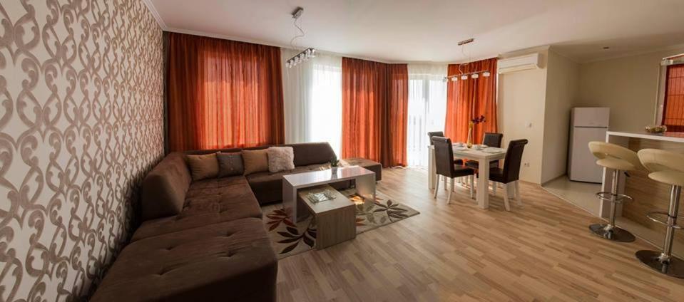 Vello Apartments Bjala Exteriér fotografie