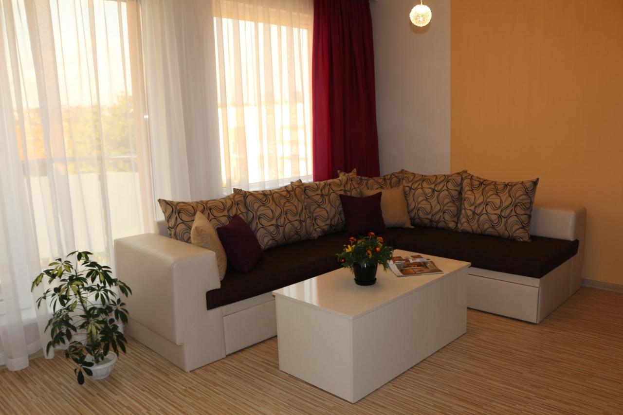 Vello Apartments Bjala Exteriér fotografie
